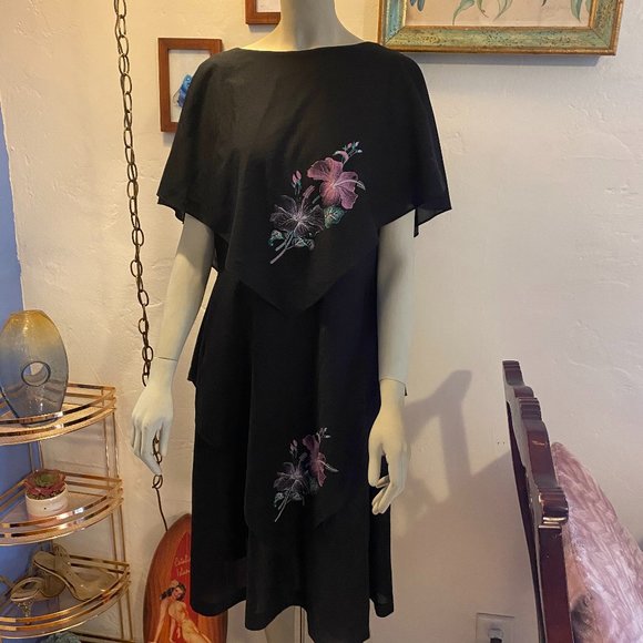 Beautiful 1970s Boho Hippie Dress With Flowers M-L - Picture 1 of 4